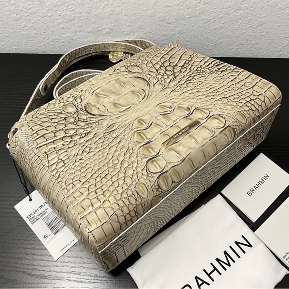 Brahmin Hillary SCALLOP MELBOURNE Leather W/Eye GORGEOUS NEUTRAL - Picture 5 of 9